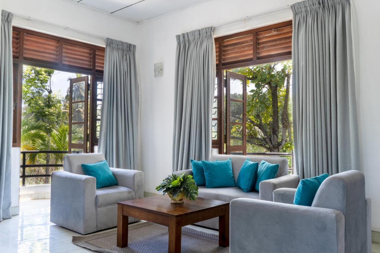 Villa Sarakkuwa Pamunugama Экстерьер фото
