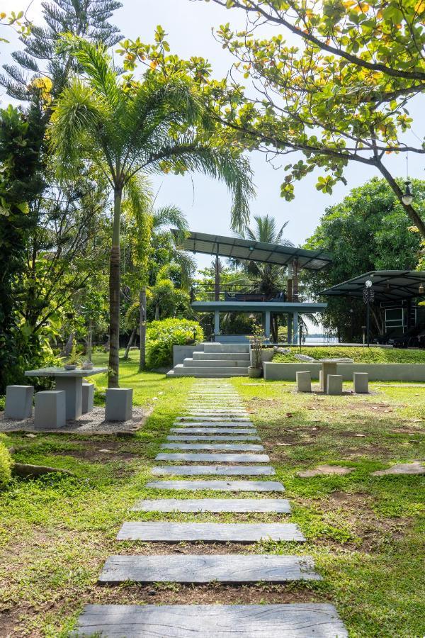 Villa Sarakkuwa Pamunugama Экстерьер фото